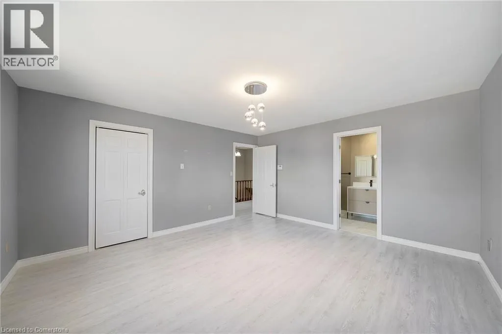7105 YORK Drive