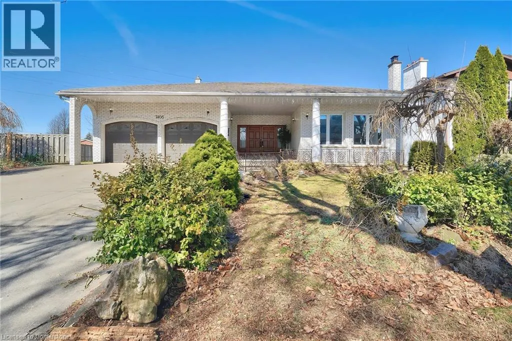 7105 YORK Drive