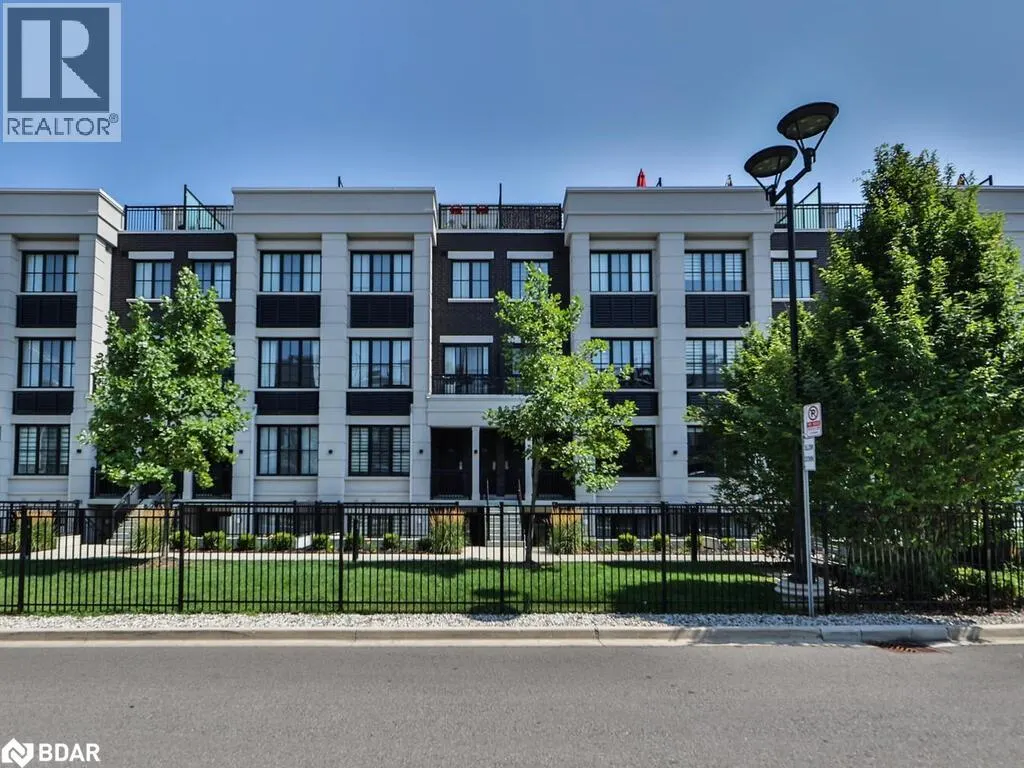 652 CRICKLEWOOD Drive Unit# 212, #212