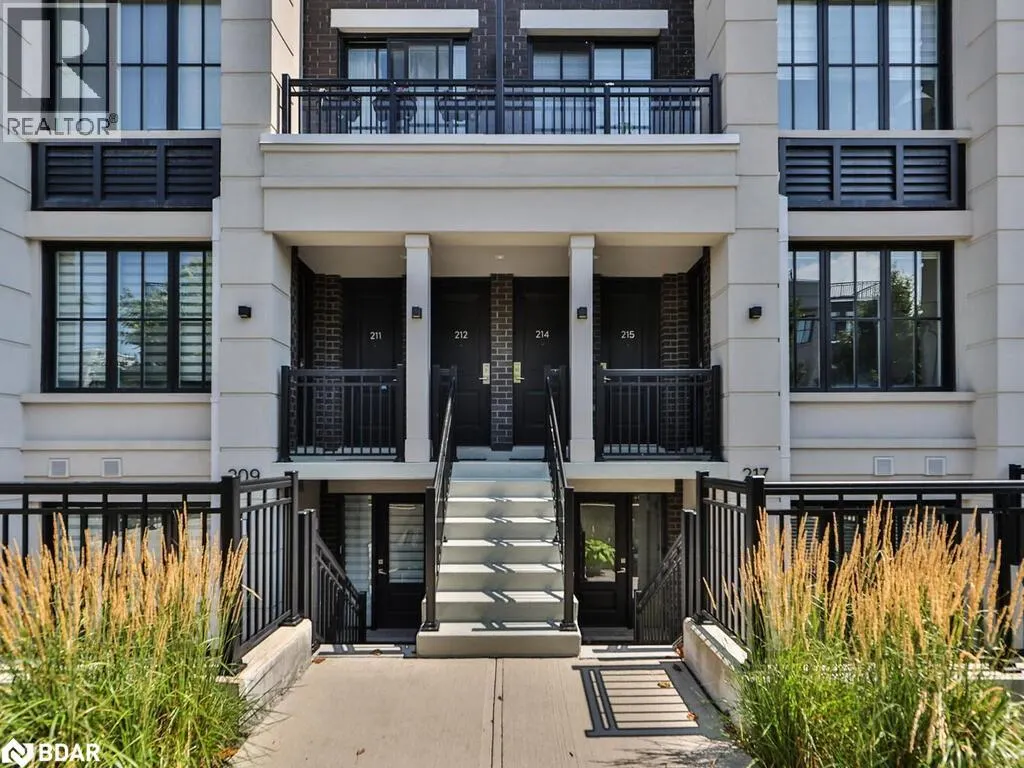 652 CRICKLEWOOD Drive Unit# 212, #212