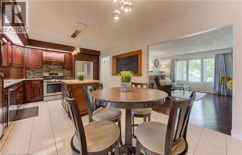316 COUNTRY HILL Drive