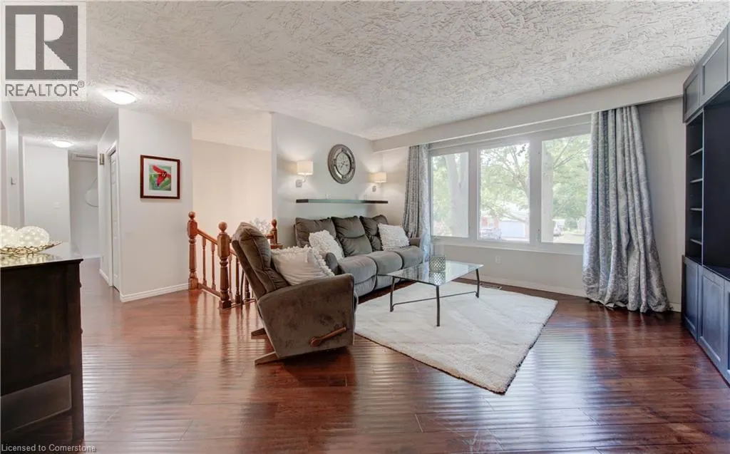 316 COUNTRY HILL Drive
