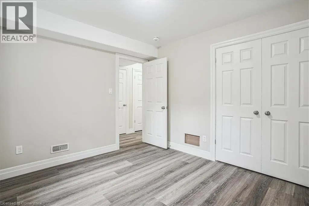 38 VIEWPOINT Avenue Unit# 2, #2
