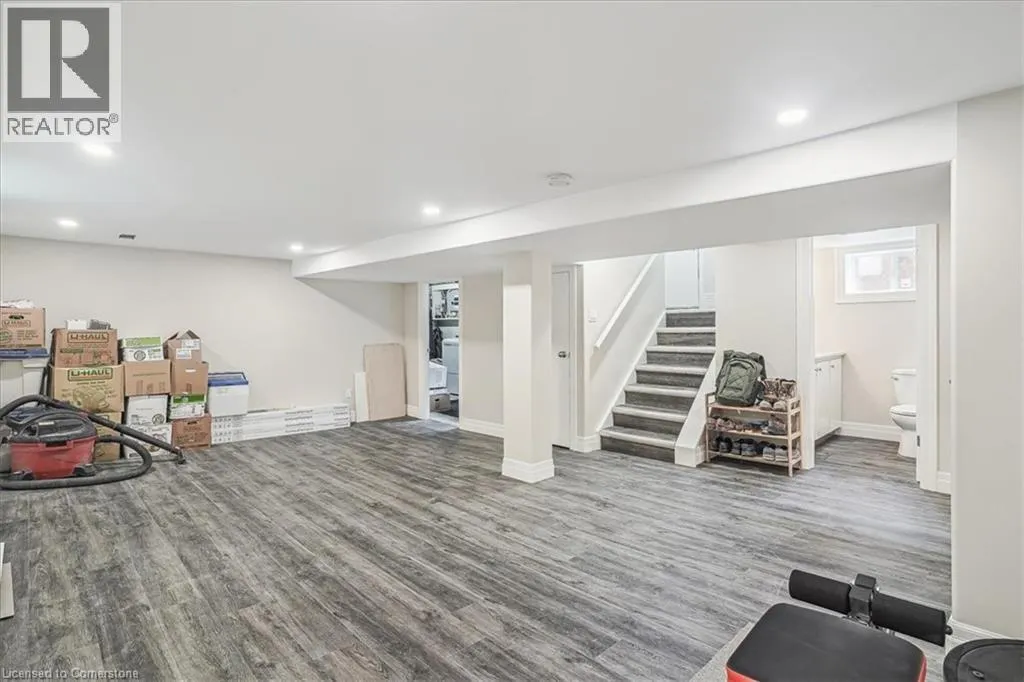 38 VIEWPOINT Avenue Unit# 1, #1