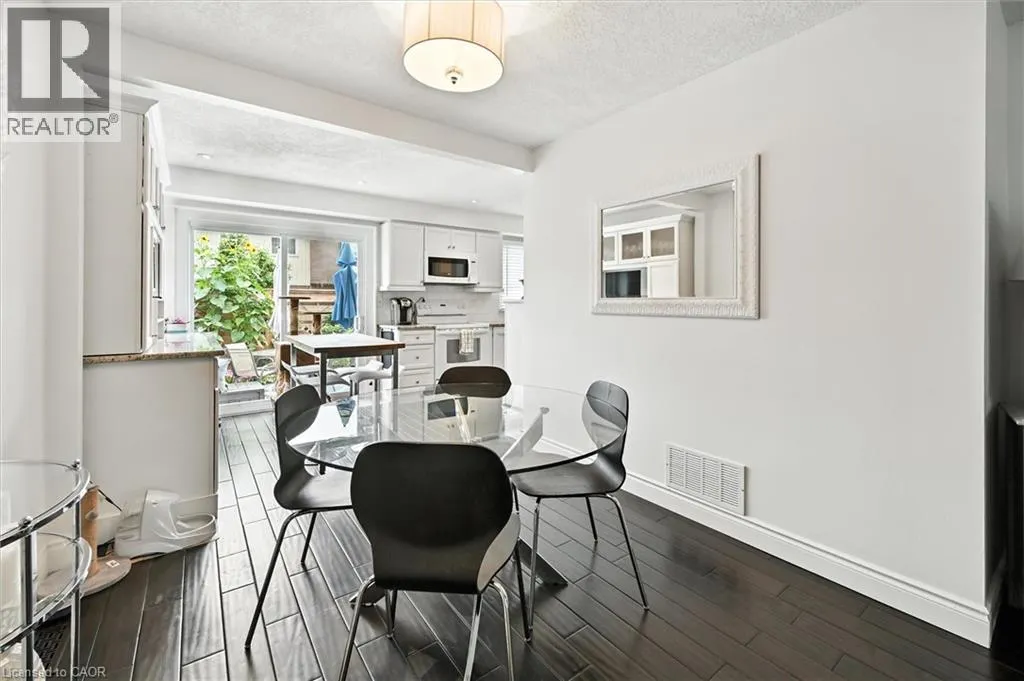 3049 GLENCREST Road Unit# 27, #27