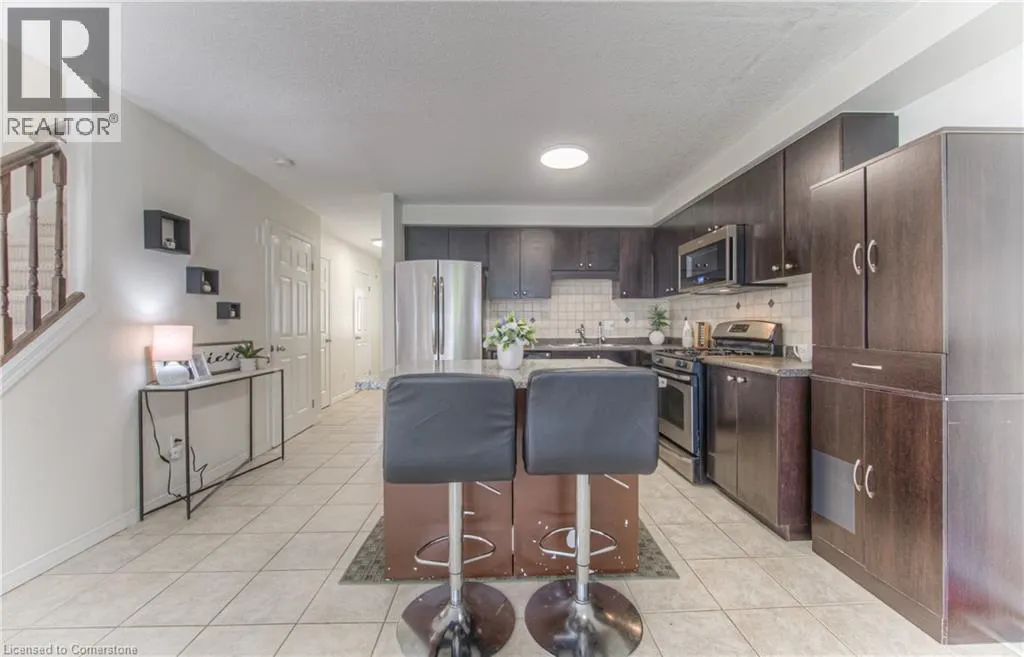1332 COUNTRYSTONE Drive