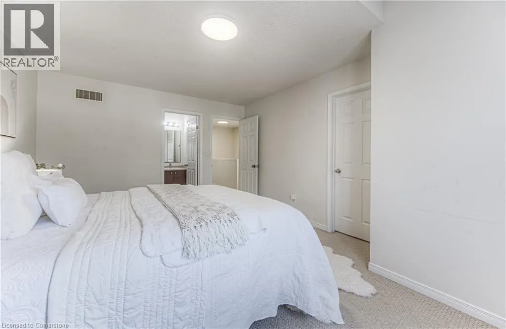 1332 COUNTRYSTONE Drive