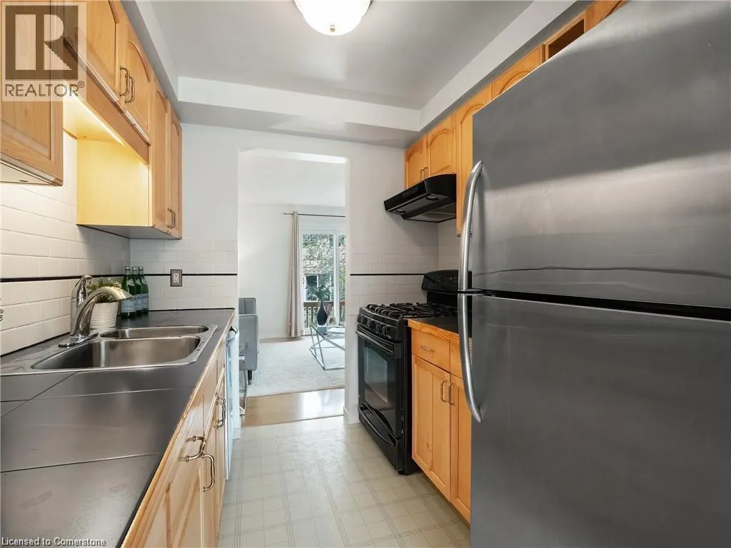 465 WOOLWICH Street Unit# 28, #28