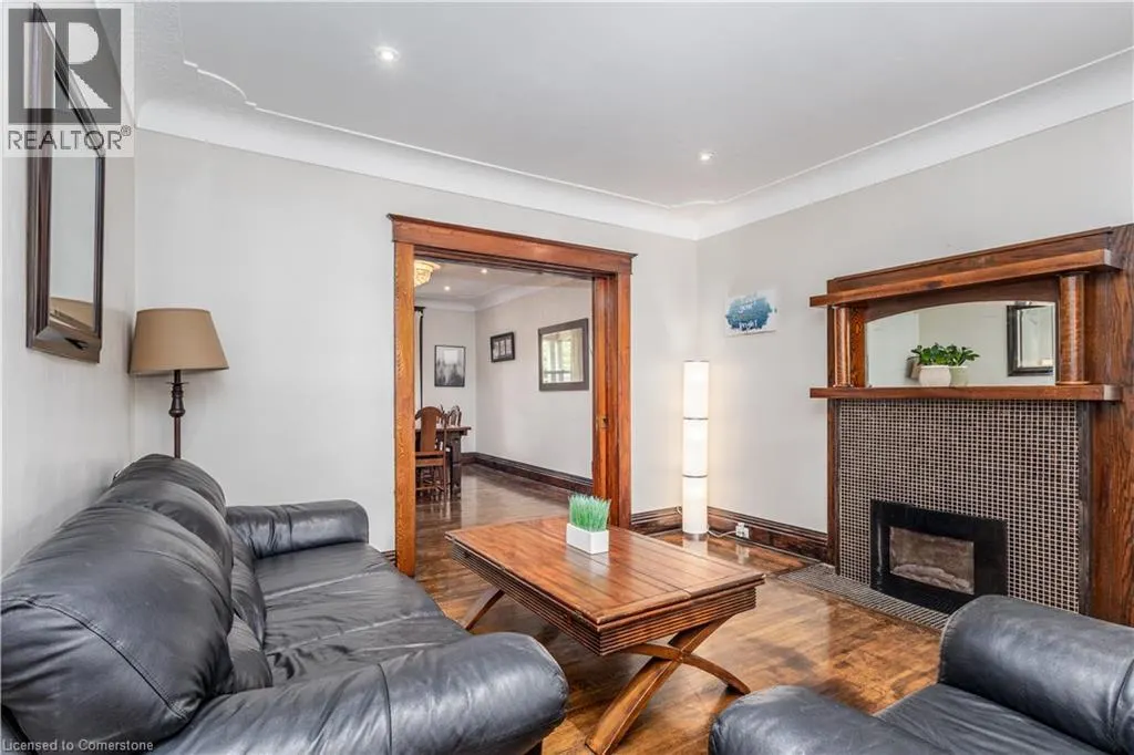 20 BARNESDALE Avenue N