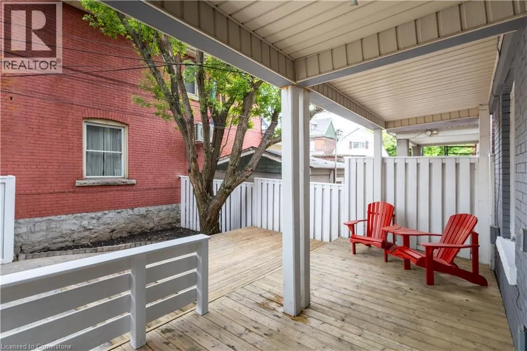 20 BARNESDALE Avenue N