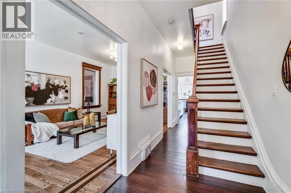 20 LOCKE Street S Unit# 1, #1
