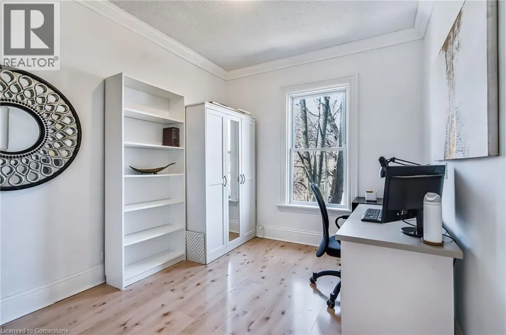 20 LOCKE Street S Unit# 1, #1