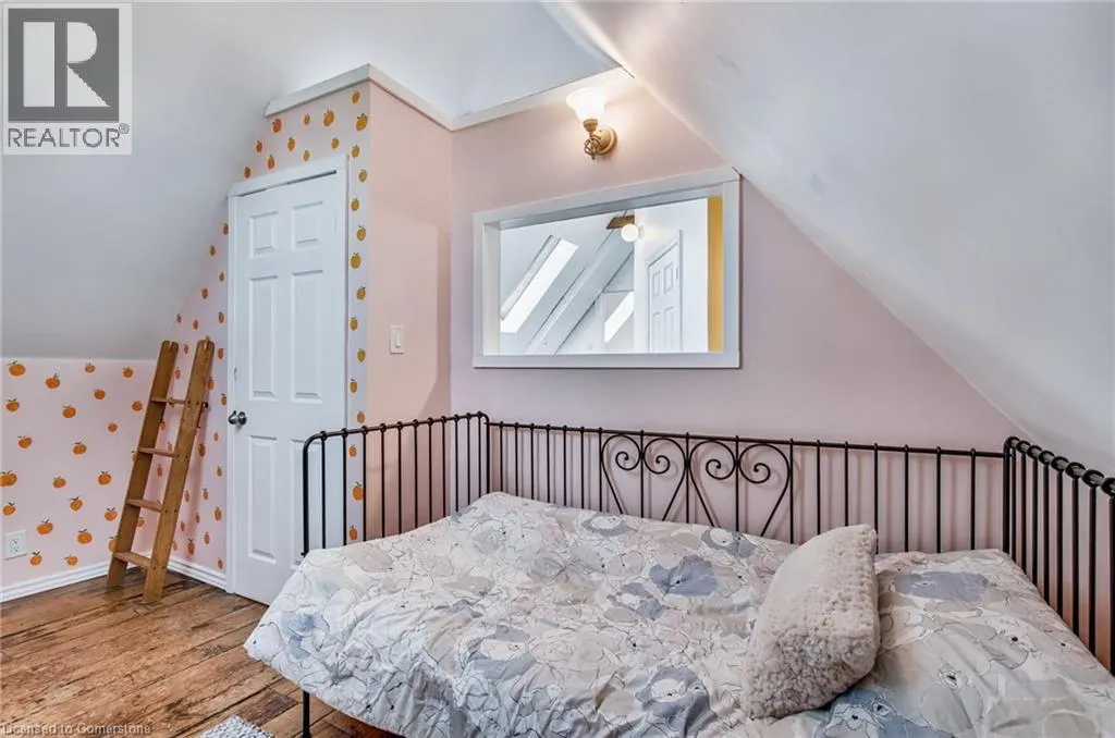 20 LOCKE Street S Unit# 1, #1
