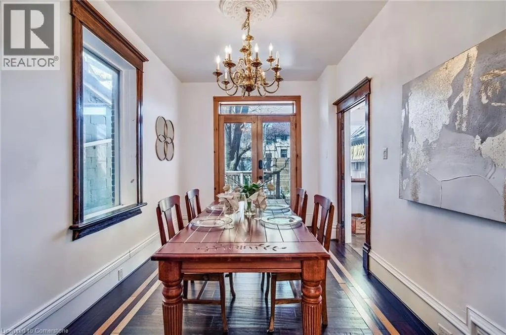 20 LOCKE Street S Unit# 1, #1
