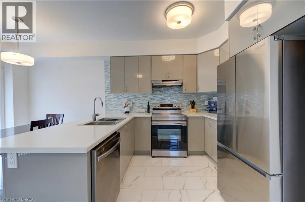 2 COPEMAN Avenue