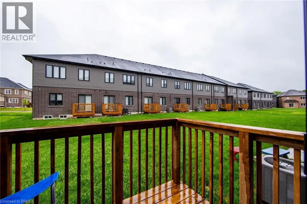 2 COPEMAN Avenue