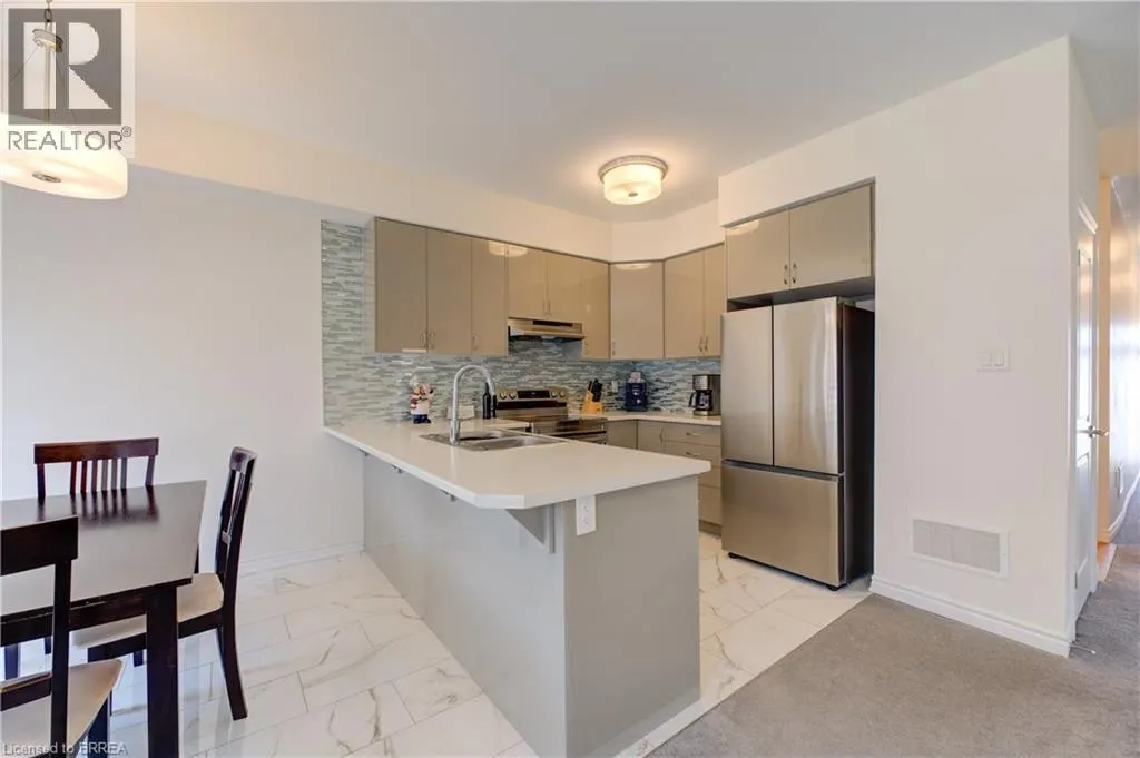 2 COPEMAN Avenue
