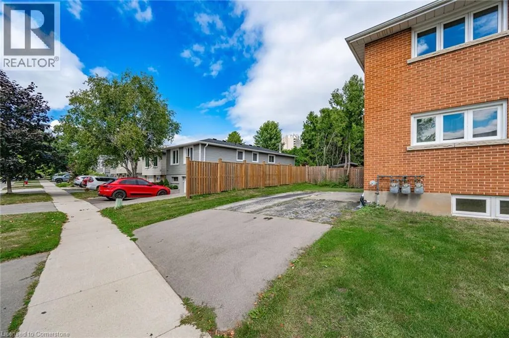 1385 OLGA Drive Unit# B, #B