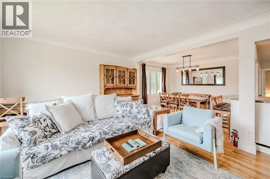 1385 OLGA Drive Unit# B, #B