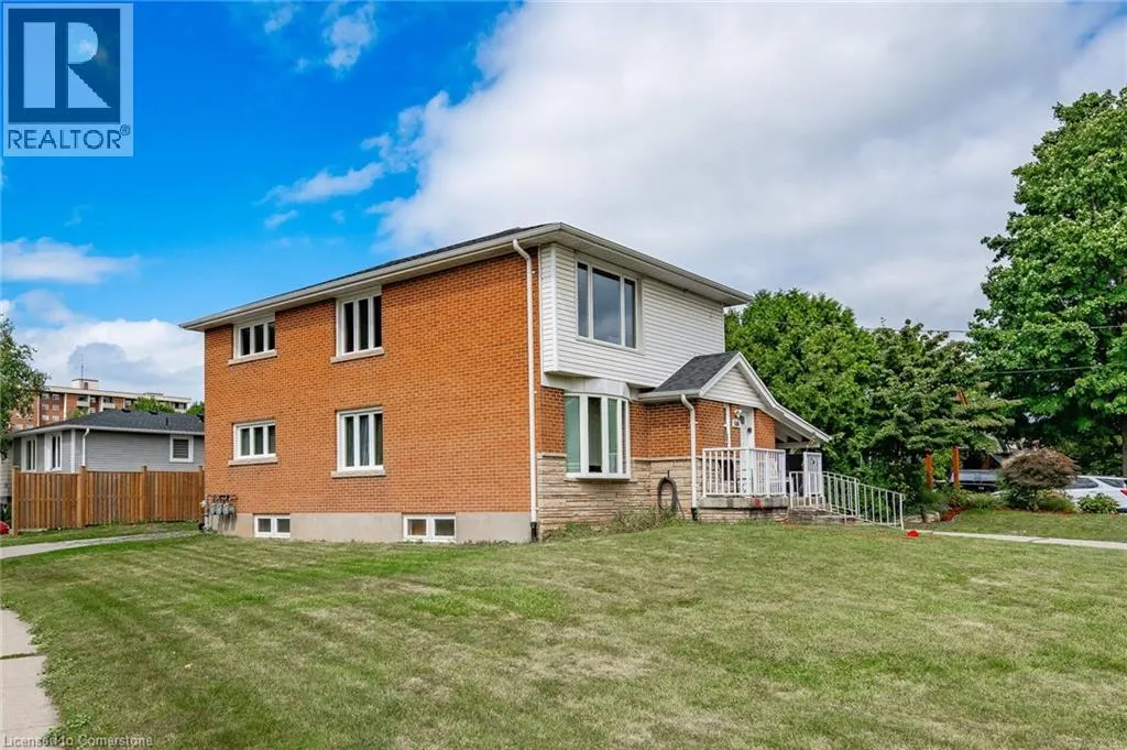 1385 OLGA Drive Unit# B, #B