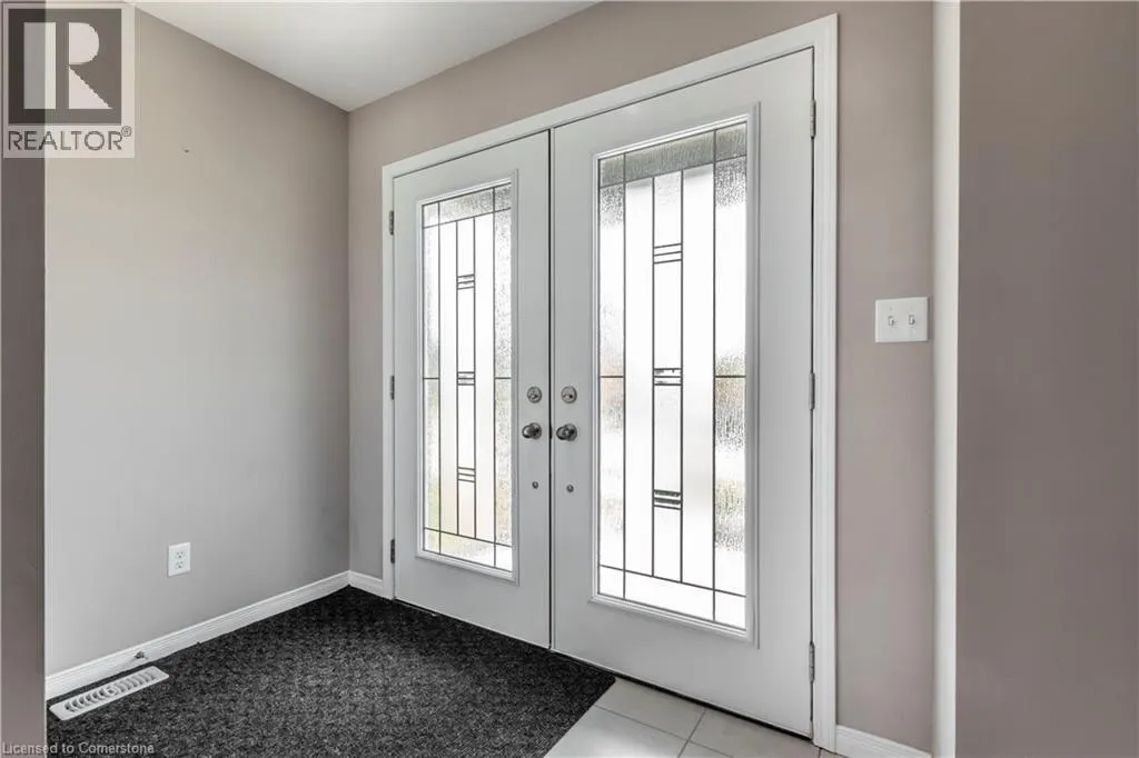 508 NETHERWOOD Crescent
