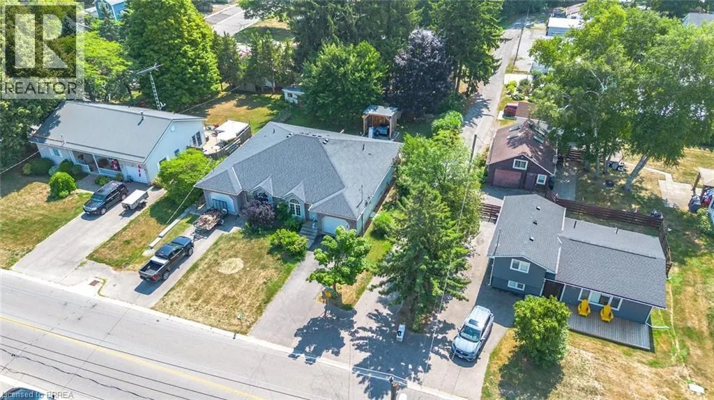209 NELSON Street W