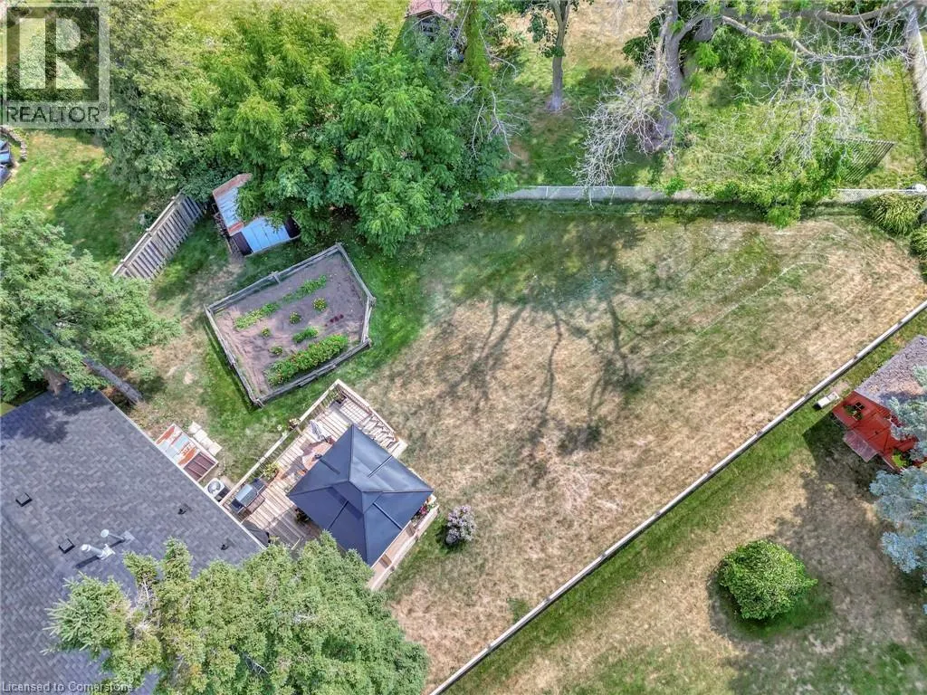 11 BRASSEY Court