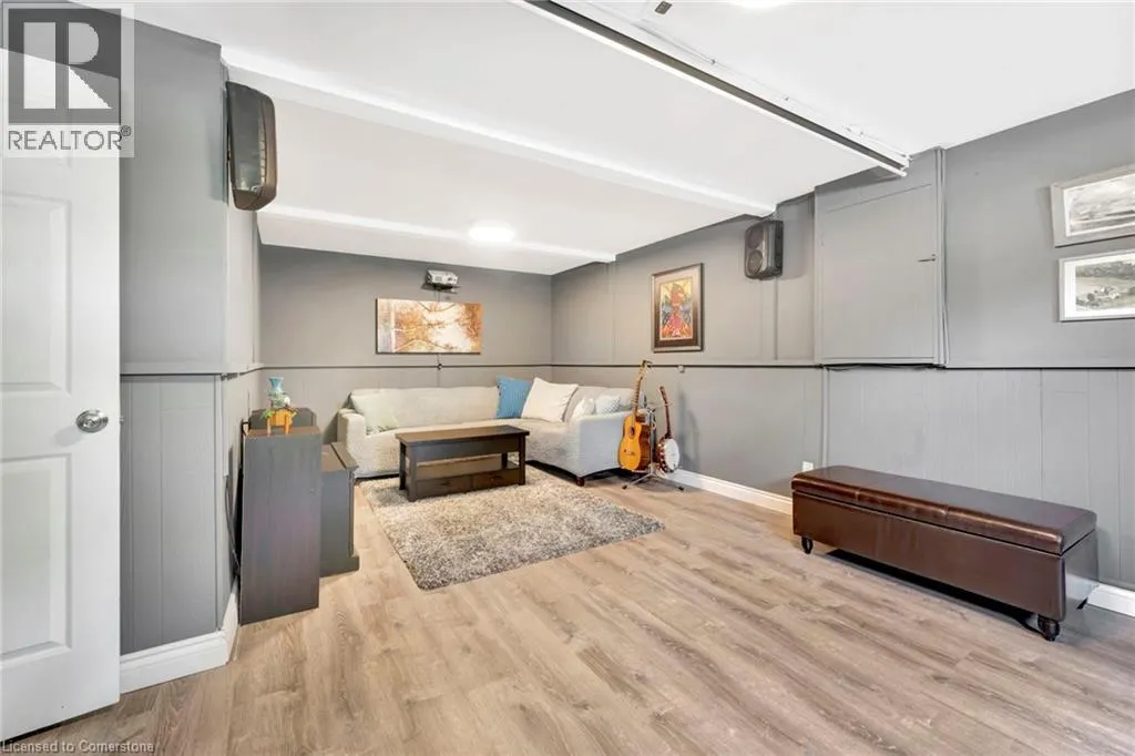 11 BRASSEY Court