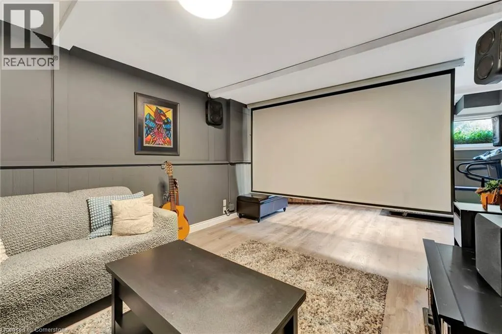11 BRASSEY Court