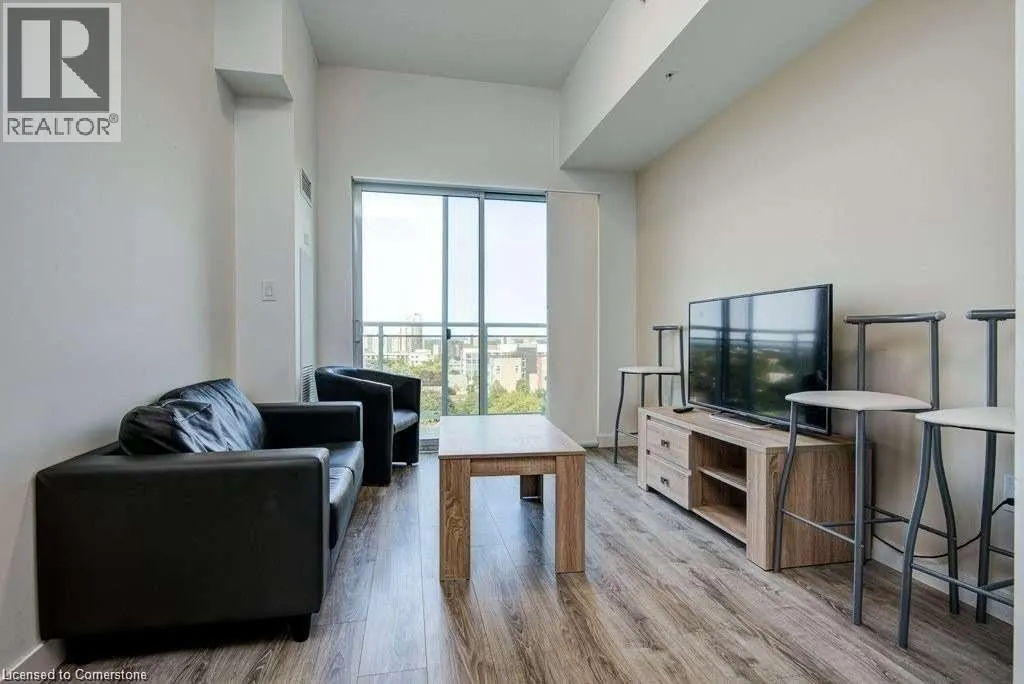 280 LESTER Street Unit# 819, #819