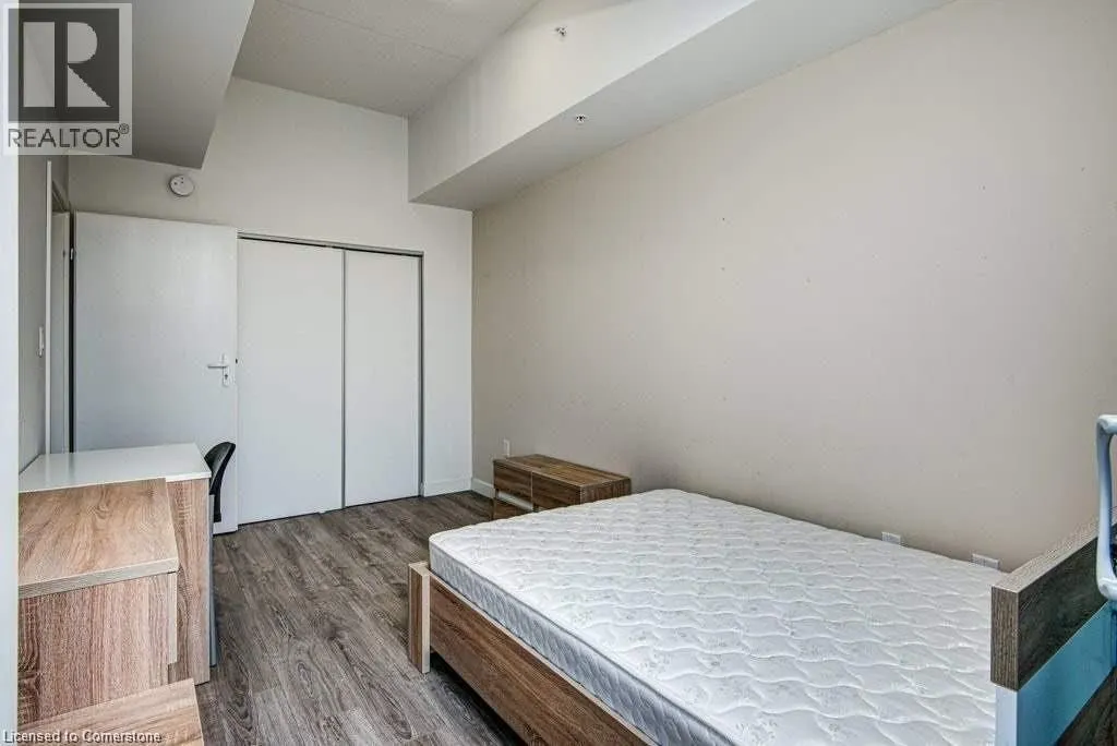 280 LESTER Street Unit# 819, #819