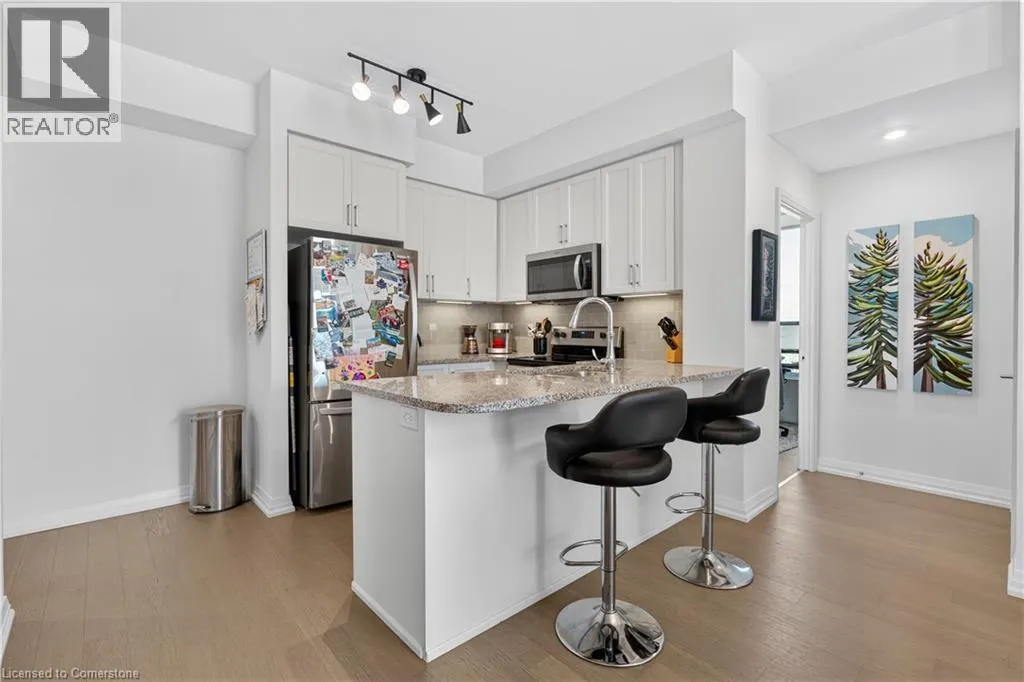 155 CAROLINE Street S Unit# 702, #702