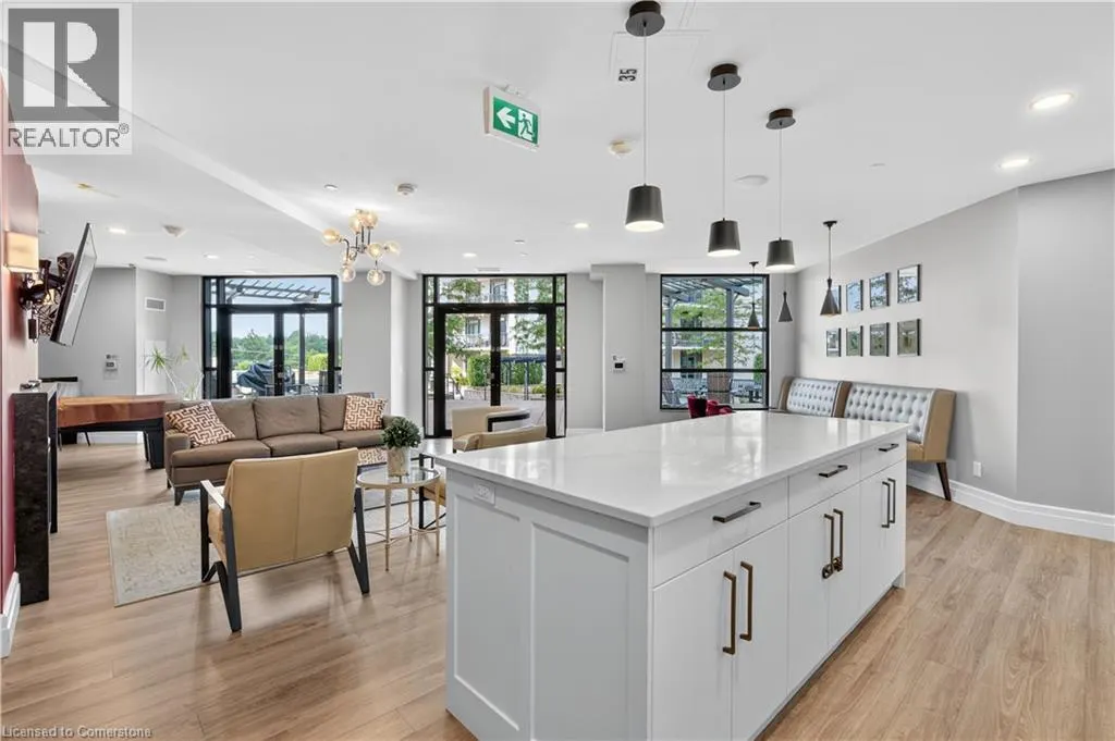 155 CAROLINE Street S Unit# 702, #702