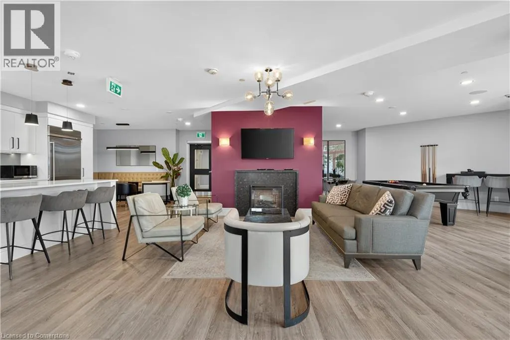 155 CAROLINE Street S Unit# 702, #702