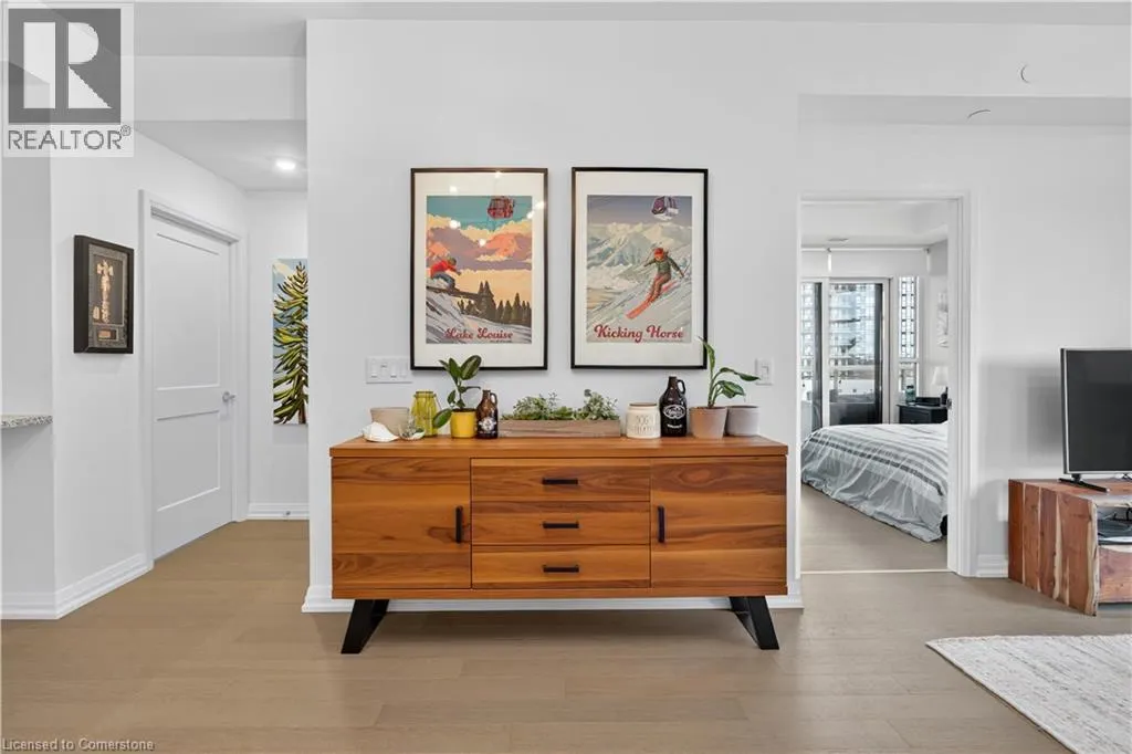 155 CAROLINE Street S Unit# 702, #702