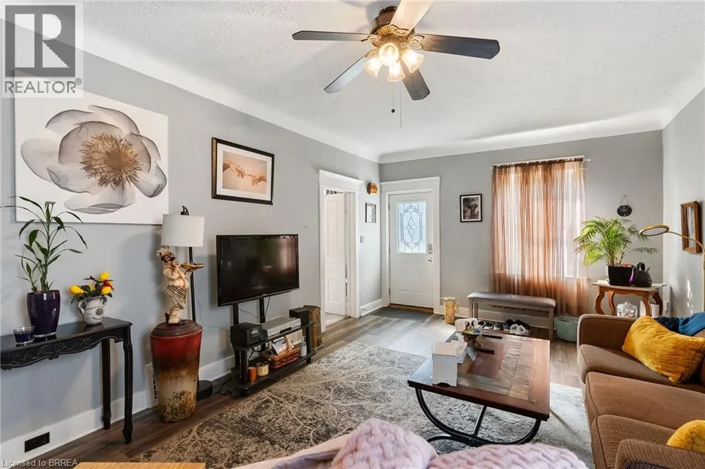 84 BRIGHTON Avenue