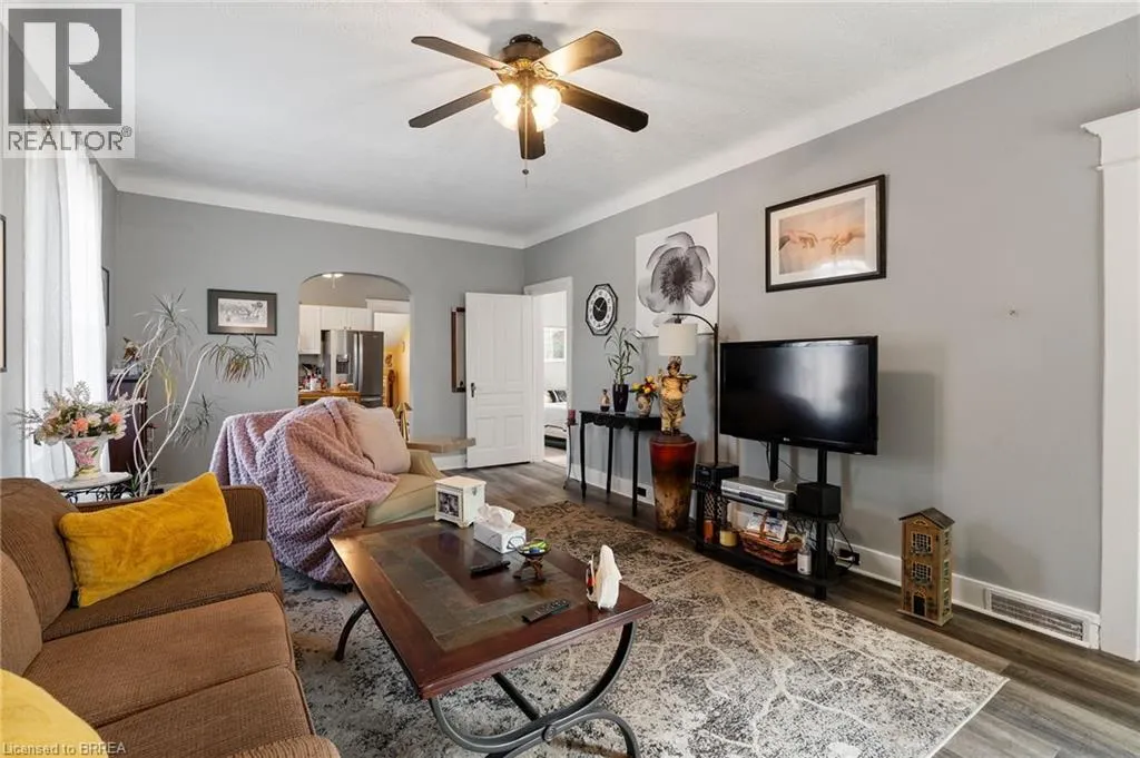 84 BRIGHTON Avenue