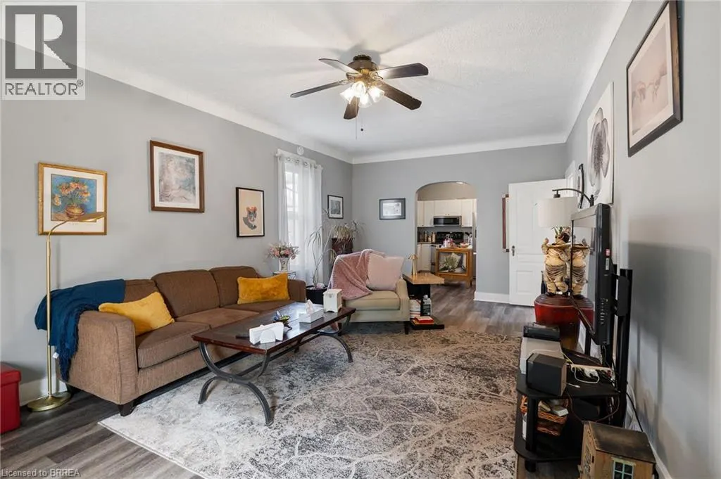 84 BRIGHTON Avenue