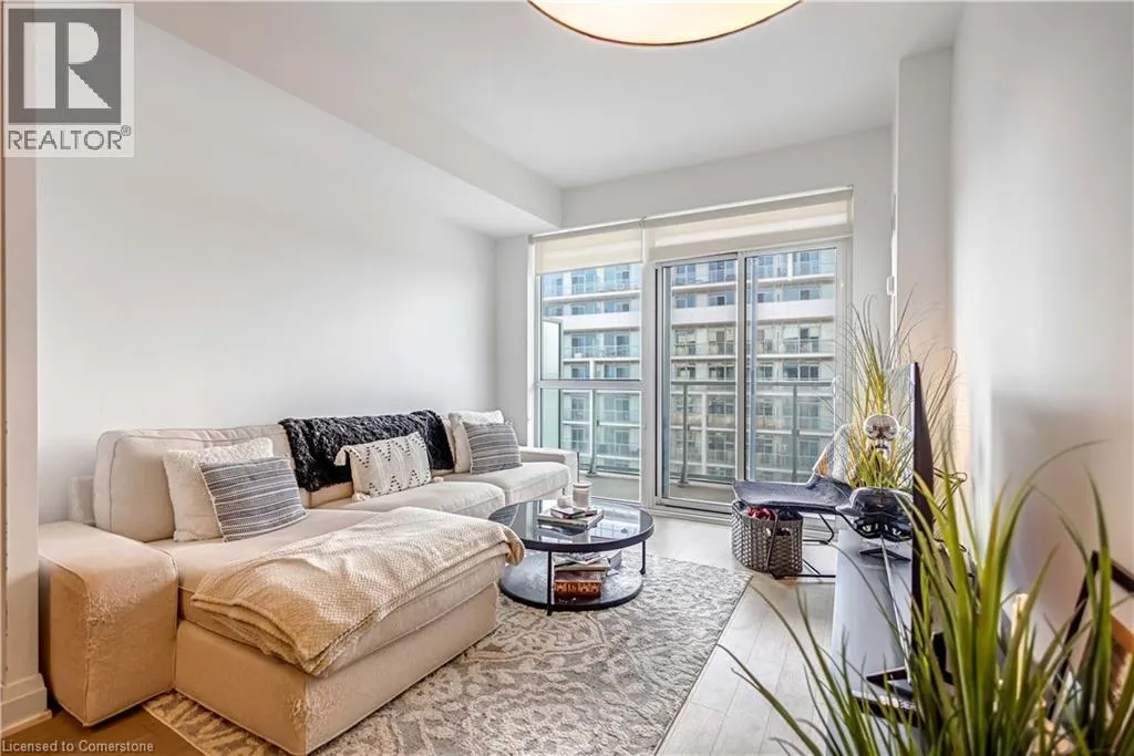 55 SPEERS Road Unit# LPH02, #LPH02