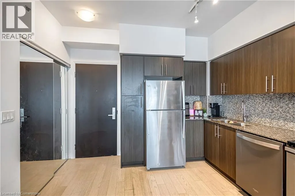 55 SPEERS Road Unit# LPH02, #LPH02