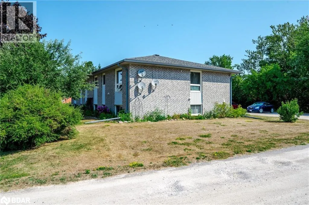 102 RITA Crescent Unit# C, #C