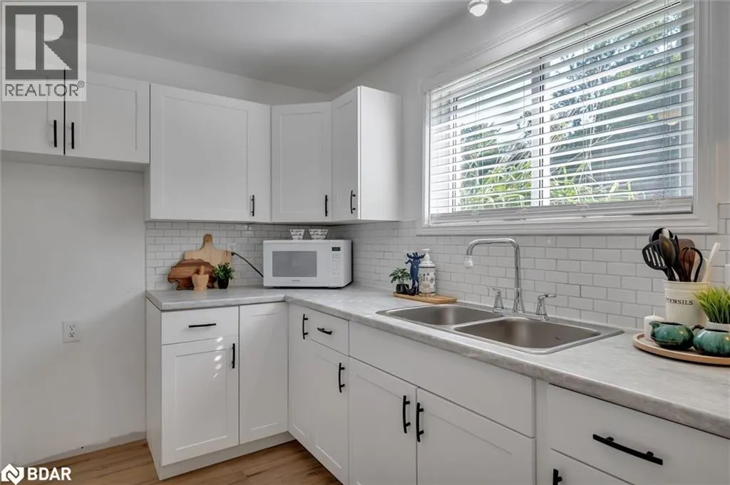 102 RITA Crescent Unit# C, #C