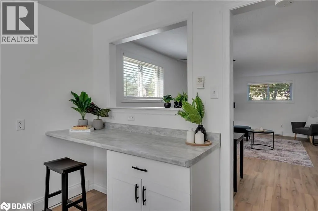 102 RITA Crescent Unit# C, #C