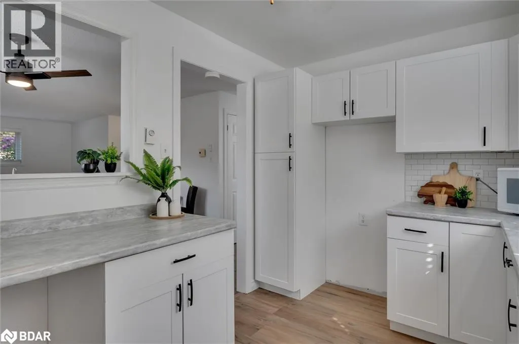 102 RITA Crescent Unit# C, #C