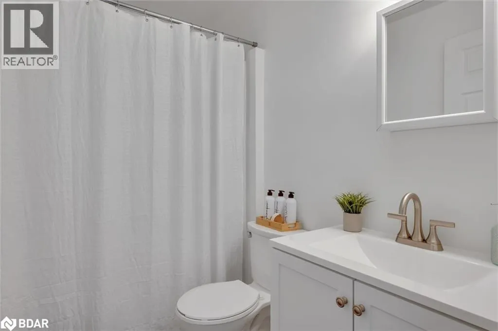 102 RITA Crescent Unit# C, #C