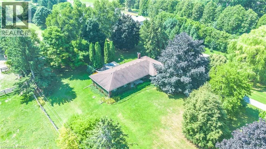 124 GOVERNOR'S Road E