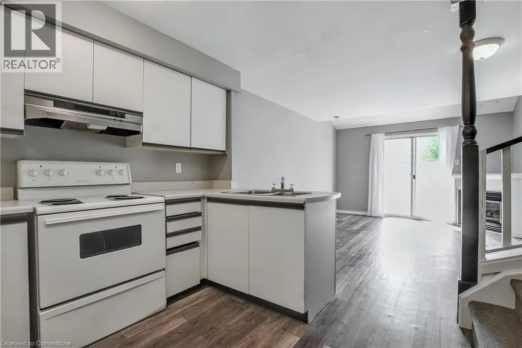 67 VALLEYVIEW Road Unit# 35, #35
