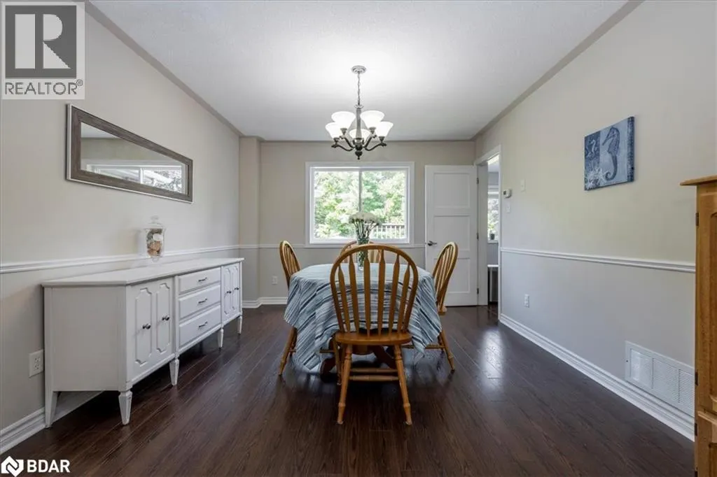 26 KENWELL Crescent
