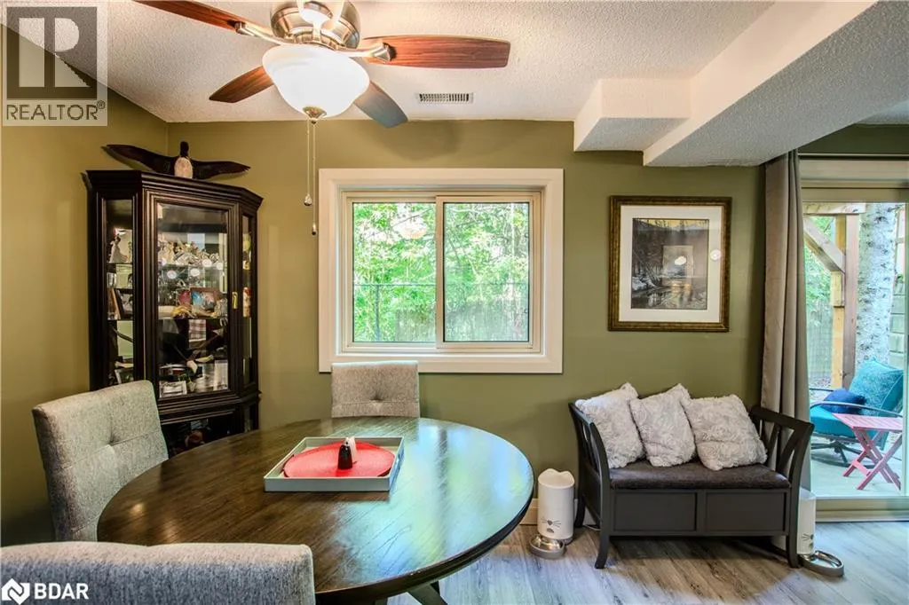 48 SHADOWOOD Road Unit# 8, #8
