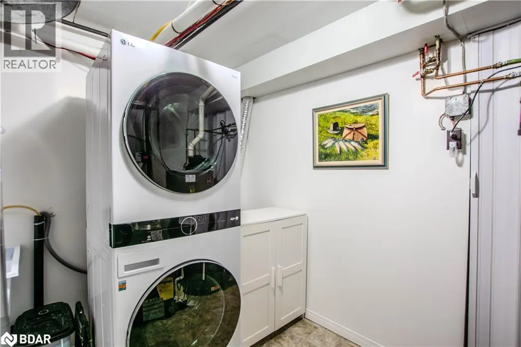 48 SHADOWOOD Road Unit# 8, #8